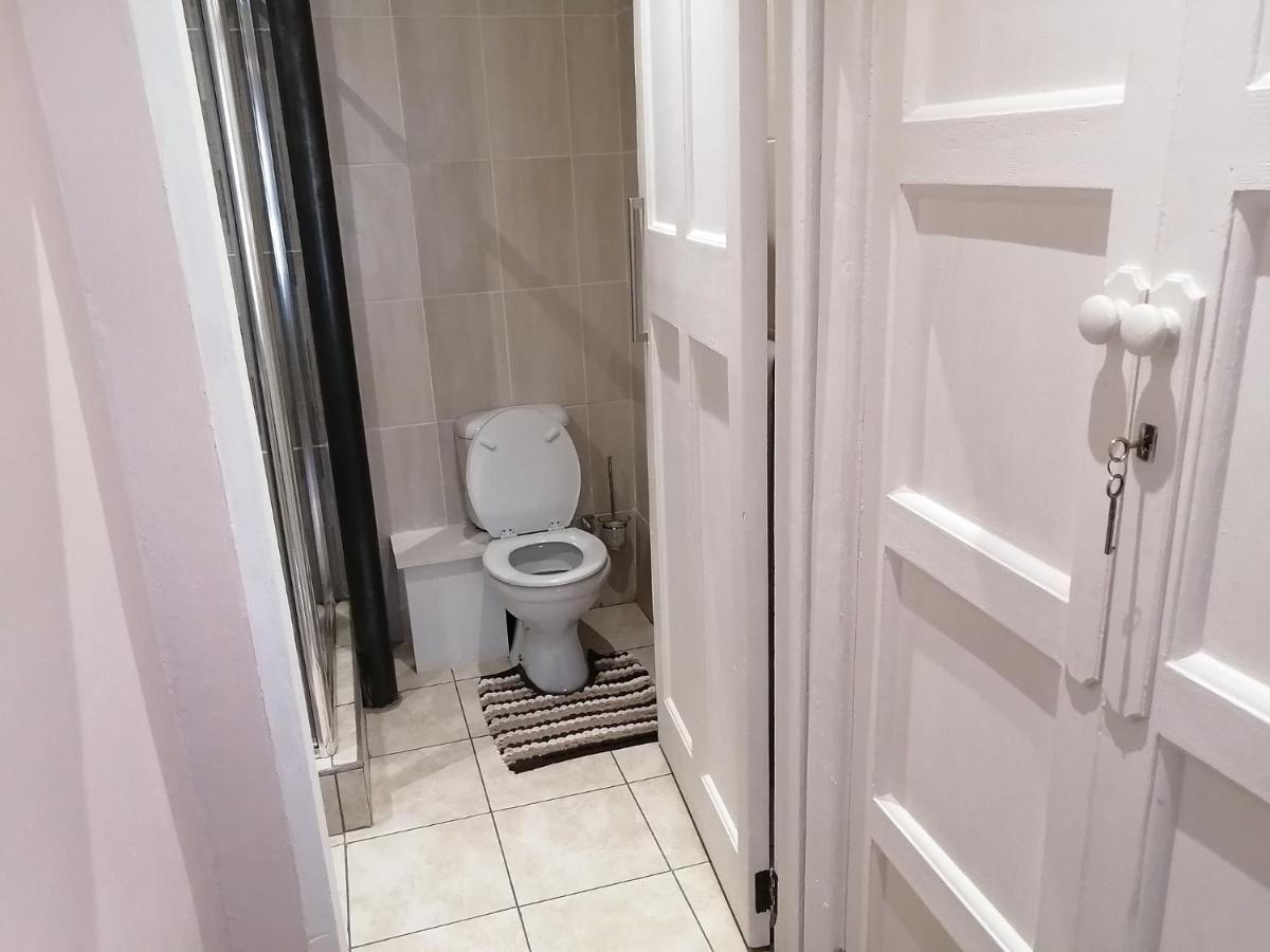 Easy Inn Guesthouse ولكوم المظهر الخارجي الصورة