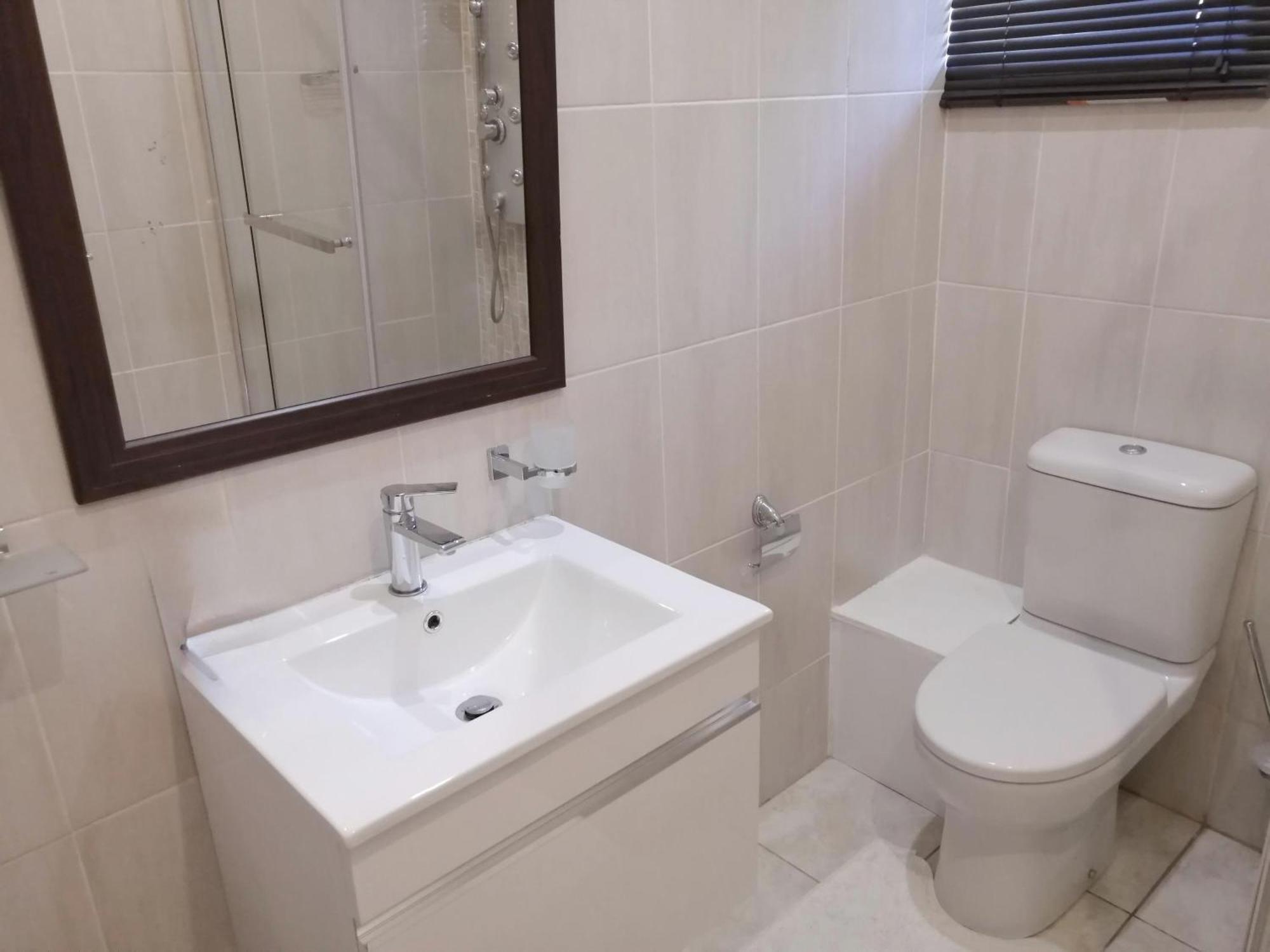 Easy Inn Guesthouse ولكوم المظهر الخارجي الصورة